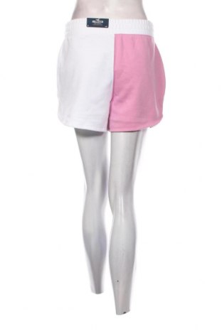 Дамски къс панталон Hollister, Размер M, Цвят Многоцветен, Цена 72,00 лв.
