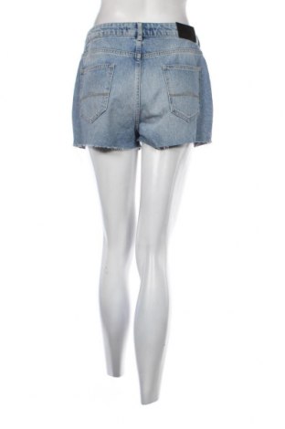 Γυναικείο κοντό παντελόνι Jack Wills, Μέγεθος M, Χρώμα Μπλέ, Τιμή 4,08 €