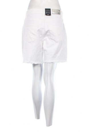 Damen Shorts Joop!, Größe M, Farbe Weiß, Preis € 78,35