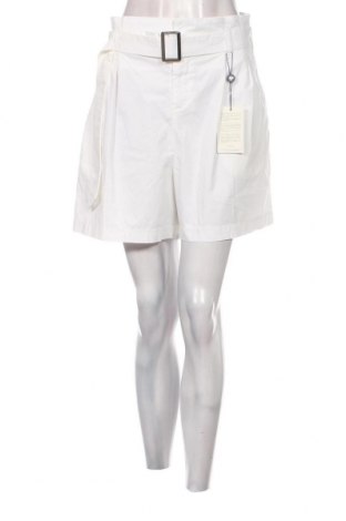 Дамски къс панталон La Martina, Размер M, Цвят Бял, Цена 68,00 лв.