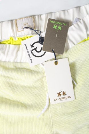 Дамски къс панталон La Martina, Размер L, Цвят Жълт, Цена 47,60 лв.