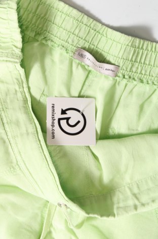 Dámske kraťasy  Marks & Spencer, Veľkosť XL, Farba Zelená, Cena  6,42 €