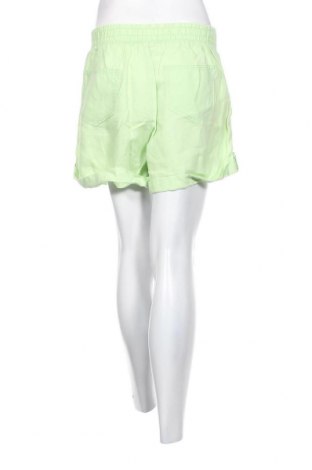 Дамски къс панталон Marks & Spencer, Размер XL, Цвят Зелен, Цена 12,54 лв.