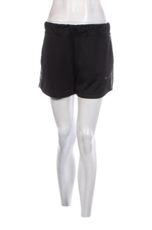 Дамски къс панталон Nike, Размер M, Цвят Черен, Цена 23,76 лв.