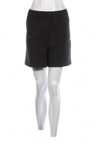 Γυναικείο κοντό παντελόνι Nike, Μέγεθος L, Χρώμα Μαύρο, Τιμή 17,44 €