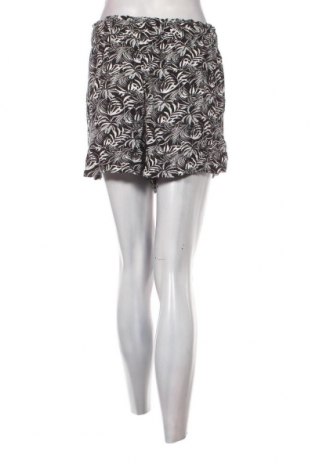 Дамски къс панталон Orsay, Размер L, Цвят Многоцветен, Цена 8,68 лв.