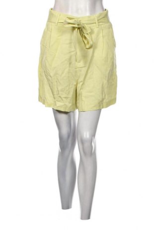 Дамски къс панталон Orsay, Размер M, Цвят Жълт, Цена 15,50 лв.