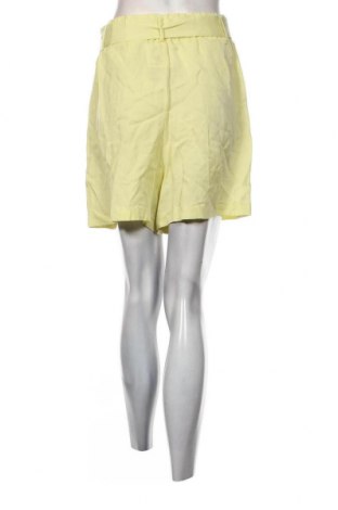 Дамски къс панталон Orsay, Размер M, Цвят Жълт, Цена 31,00 лв.