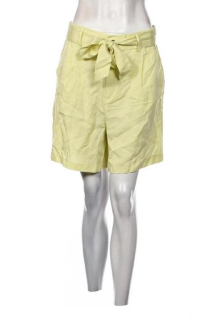 Pantaloni scurți de femei Orsay, Mărime M, Culoare Galben, Preț 39,77 Lei