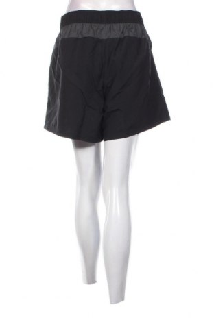 Pantaloni scurți de femei PUMA, Mărime L, Culoare Negru, Preț 125,53 Lei