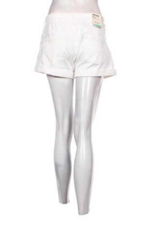 Damen Shorts Pepe Jeans, Größe M, Farbe Weiß, Preis 52,58 €