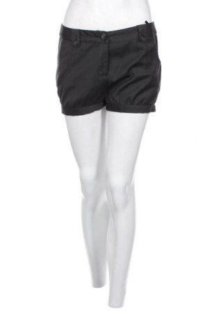 Damen Shorts Saint Tropez, Größe S, Farbe Schwarz, Preis € 4,30