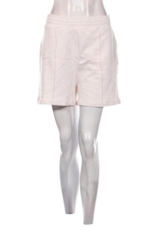 Дамски къс панталон Viral Vibes, Размер L, Цвят Бял, Цена 72,00 лв.
