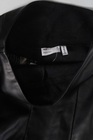 Dámské kožené kalhoty  ASOS, Velikost S, Barva Černá, Cena  462,00 Kč
