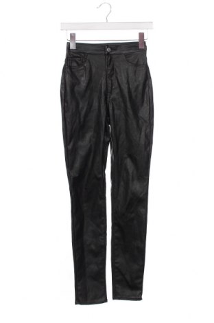 Дамски кожен панталон H&M Divided, Размер XS, Цвят Черен, Цена 9,86 лв.