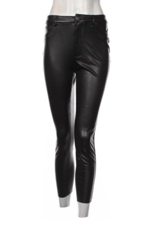 Γυναικείο παντελόνι δερμάτινο ONLY, Μέγεθος M, Χρώμα Μαύρο, Τιμή 10,30 €