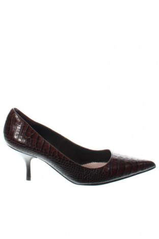 Дамски обувки Zara, Размер 39, Цвят Кафяв, Цена 29,87 лв.