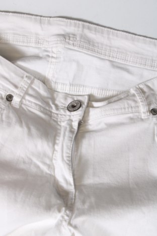 Дамски панталон, Размер M, Цвят Бял, Цена 29,00 лв.