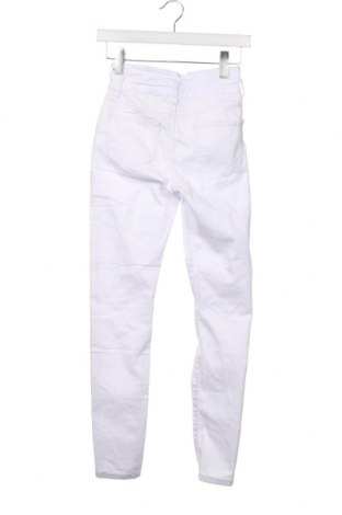 Дамски панталон Answear, Размер S, Цвят Бял, Цена 30,36 лв.