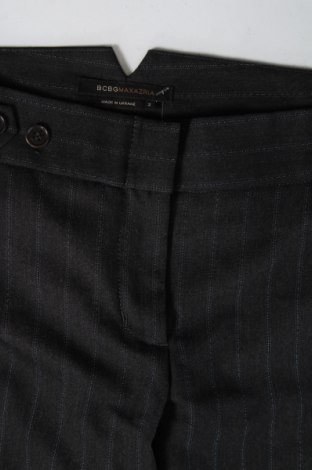 Дамски панталон BCBG Max Azria, Размер S, Цвят Сив, Цена 10,20 лв.