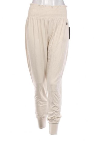 Дамски панталон Blacc, Размер M, Цвят Екрю, Цена 17,02 лв.