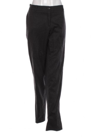 Дамски панталон Brax, Размер XXL, Цвят Сив, Цена 19,11 лв.