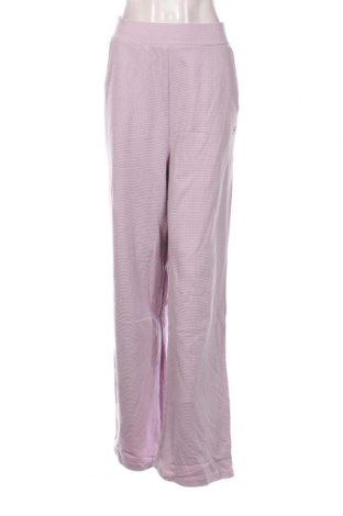 Дамски панталон FILA, Размер XL, Цвят Лилав, Цена 30,45 лв.