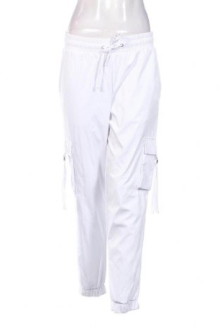 Γυναικείο παντελόνι Fb Sister, Μέγεθος M, Χρώμα Λευκό, Τιμή 5,74 €