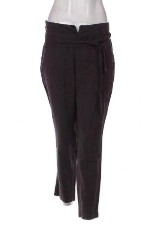 Γυναικείο παντελόνι Irl, Μέγεθος M, Χρώμα Γκρί, Τιμή 7,82 €