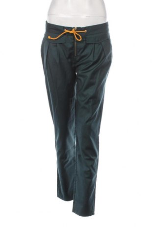 Дамски панталон Karl Marc John, Размер L, Цвят Зелен, Цена 42,34 лв.