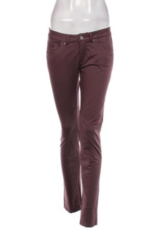 Pantaloni de femei La Martina, Mărime M, Culoare Roșu, Preț 94,24 Lei