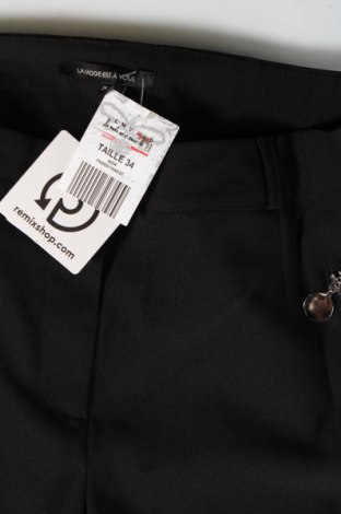 Дамски панталон La Mode Est A Vous, Размер XS, Цвят Черен, Цена 14,72 лв.