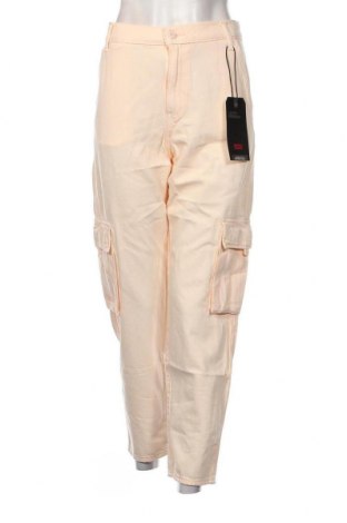 Дамски панталон Levi's, Размер M, Цвят Бежов, Цена 16,06 лв.