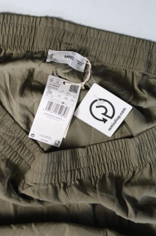 Дамски панталон Mango, Размер XXL, Цвят Зелен, Цена 68,00 лв.