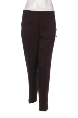 Pantaloni de femei New Fashion, Mărime S, Culoare Maro, Preț 151,32 Lei