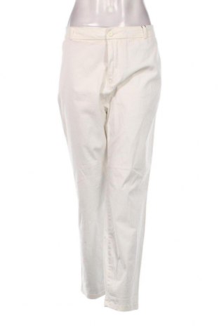 Дамски панталон Piazza Italia, Размер XXL, Цвят Бял, Цена 25,30 лв.