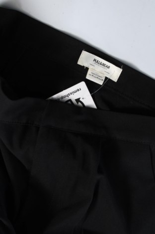 Dámské kalhoty  Pull&Bear, Velikost M, Barva Černá, Cena  220,00 Kč