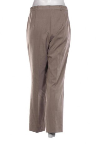 Дамски панталон Raphaela By Brax, Размер XL, Цвят Бежов, Цена 49,00 лв.