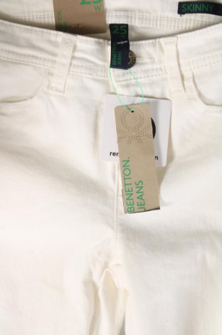 Damenhose United Colors Of Benetton, Größe XS, Farbe Weiß, Preis 44,85 €
