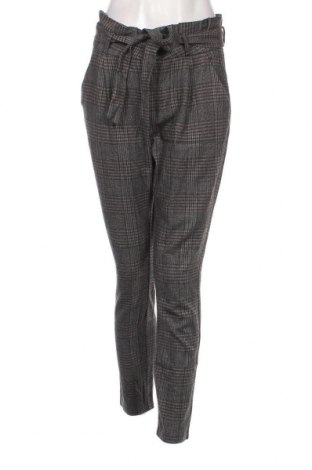 Pantaloni de femei Vero Moda, Mărime M, Culoare Gri, Preț 20,39 Lei