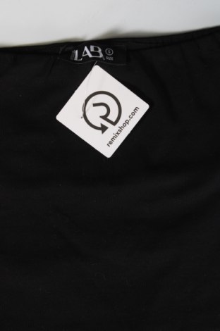 Γυναικείο αμάνικο μπλουζάκι Answear, Μέγεθος S, Χρώμα Μαύρο, Τιμή 10,28 €