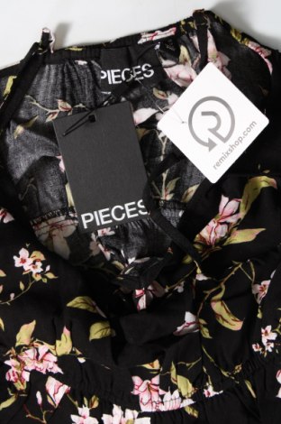 Γυναικείο αμάνικο μπλουζάκι Pieces, Μέγεθος XS, Χρώμα Μαύρο, Τιμή 5,15 €
