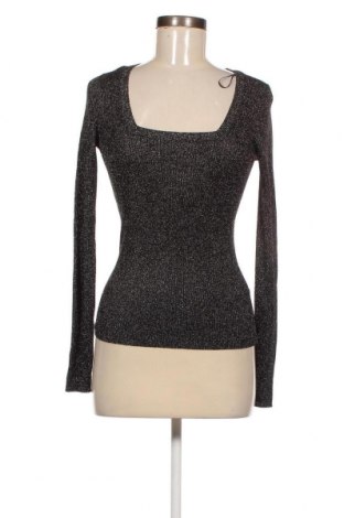 Дамски пуловер Hugo Boss, Размер S, Цвят Сребрист, Цена 154,55 лв.