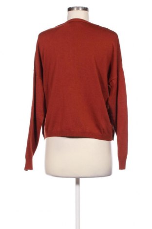 Дамски пуловер In Wear, Размер M, Цвят Кафяв, Цена 21,12 лв.