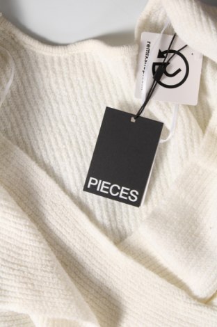 Дамски пуловер Pieces, Размер M, Цвят Бял, Цена 22,14 лв.
