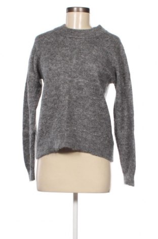Дамски пуловер Saint Tropez, Размер S, Цвят Сив, Цена 7,54 лв.