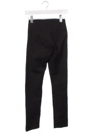 Pantaloni sport de femei Peak Performance, Mărime XS, Culoare Negru, Preț 74,30 Lei