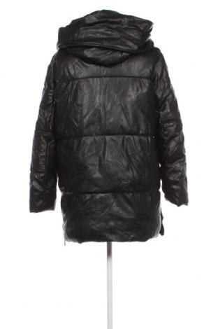 Γυναικείο δερμάτινο μπουφάν SHEIN, Μέγεθος M, Χρώμα Μαύρο, Τιμή 10,61 €
