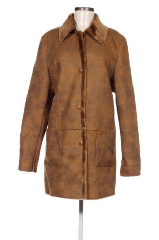 Дамско палто Lucia, Размер M, Цвят Кафяв, Цена 22,40 лв.