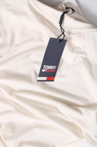 Дамско полo Tommy Jeans, Размер XS, Цвят Екрю, Цена 39,00 лв.